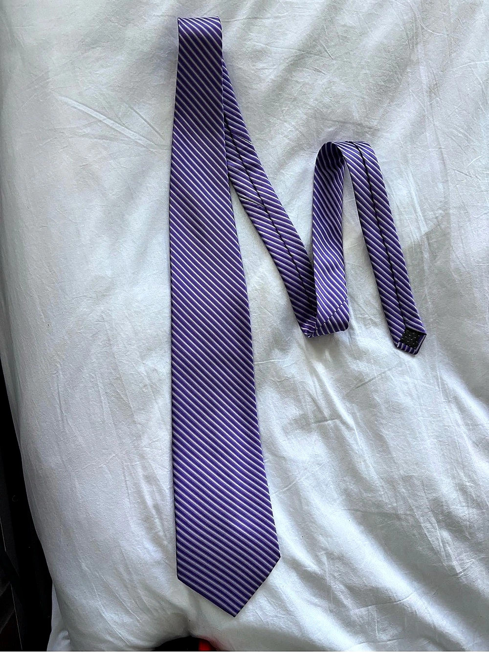 BOSS Striped Silk Tie in Purple & white Like New